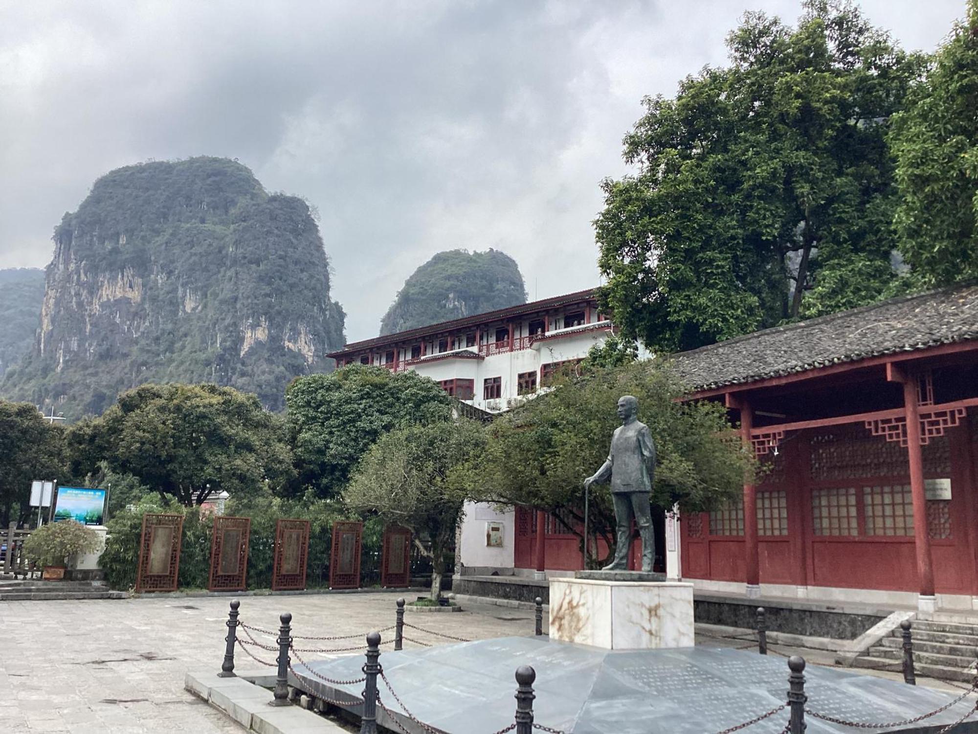 Lazzy Inn Yangshuo Exterior foto